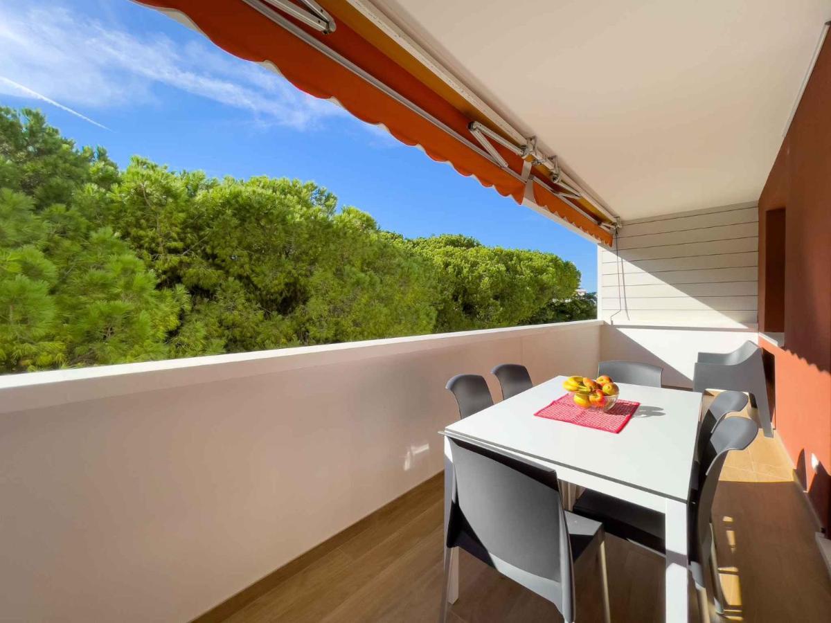 Apartment In Lignano Sabbiadoro 21783 Exteriér fotografie